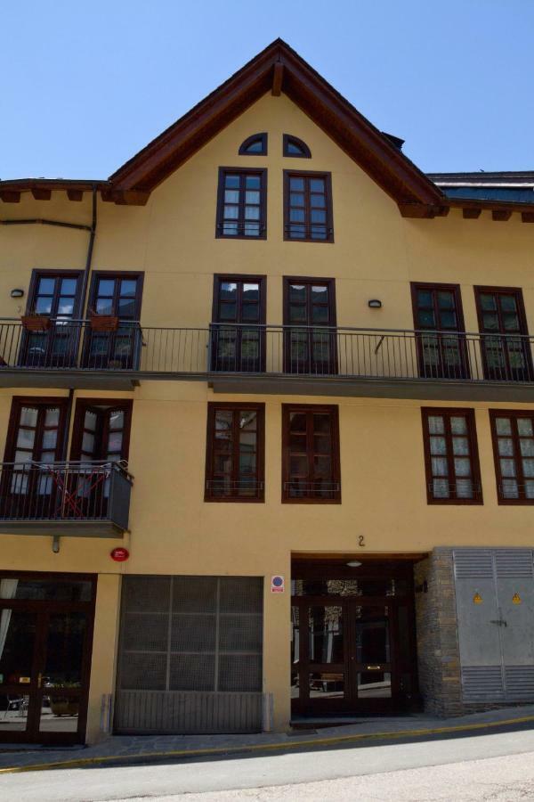 Cau D Aneu Duplex En El Centro D Esterri D Aneu Esterri d'Àneu Esterno foto